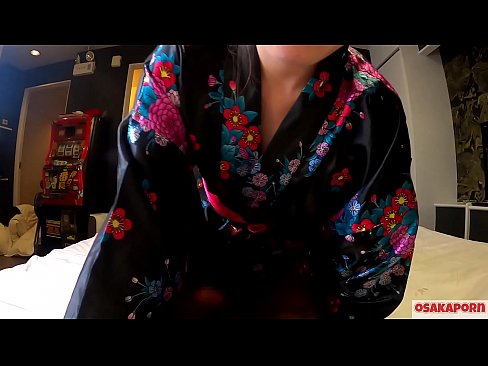 ❤️ Neska cosplay gazteak sexua orgasma arte maite du zaldizko emakume baten zorrotada batekin eta putzarekin. Japoniako jantzi tradizionalarekin, puxi iletsua eta titi ederrak dituen neska asiarra, afizionatuen bideoan, jostailu putzekin masturbazioa erakusten duena. Sakura 3 OSAKAPORN. ❤ Etxeko pornoa gugan ❌️❤